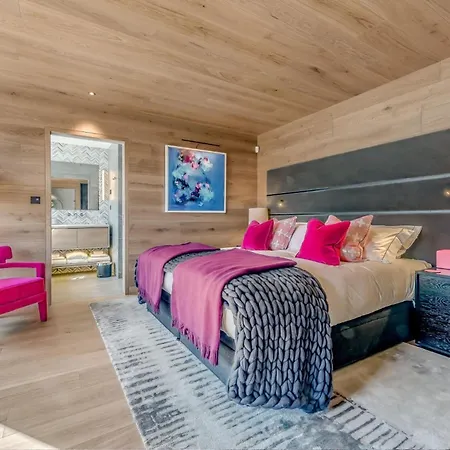 Σπίτι διακοπών Luxury Chalet With Pool Ζόλντεν